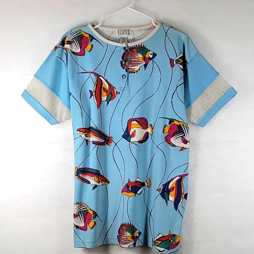 Vintage "BLAST" Tropical Fish Theme Cotton Top Size L